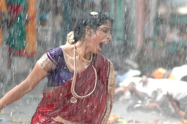 Sriya Reddy Thimiru Powerfully Written Characters in Tamil Movies