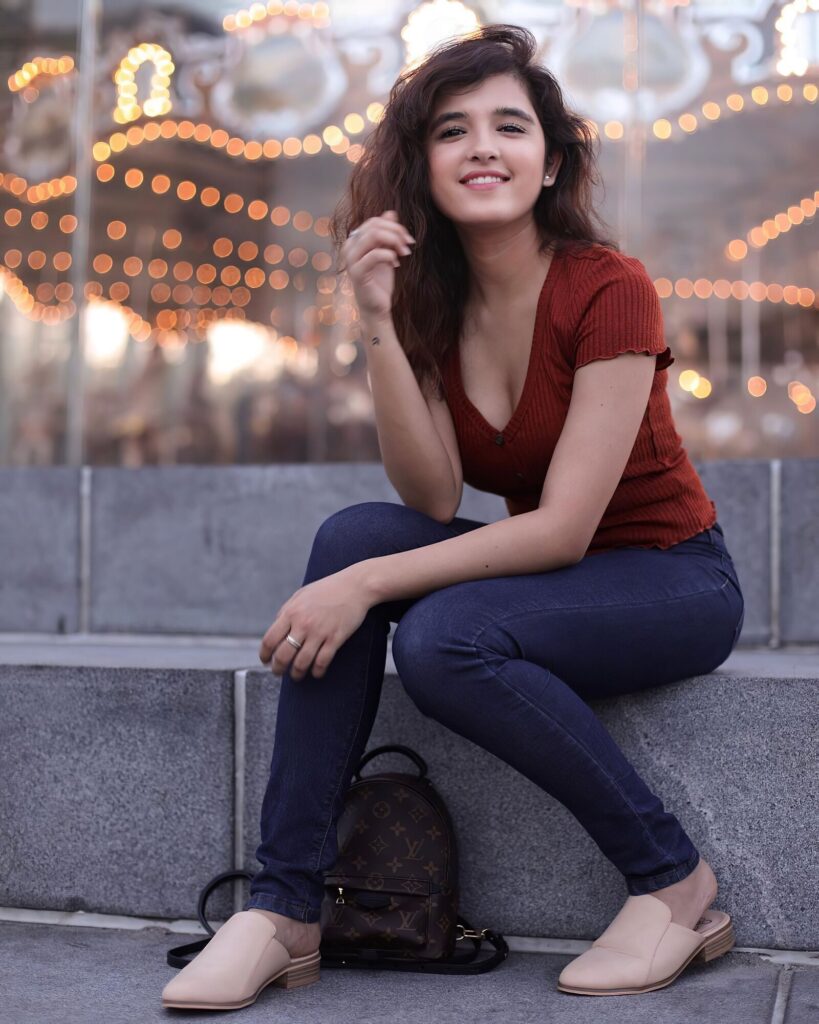 Shirley Setia Cute