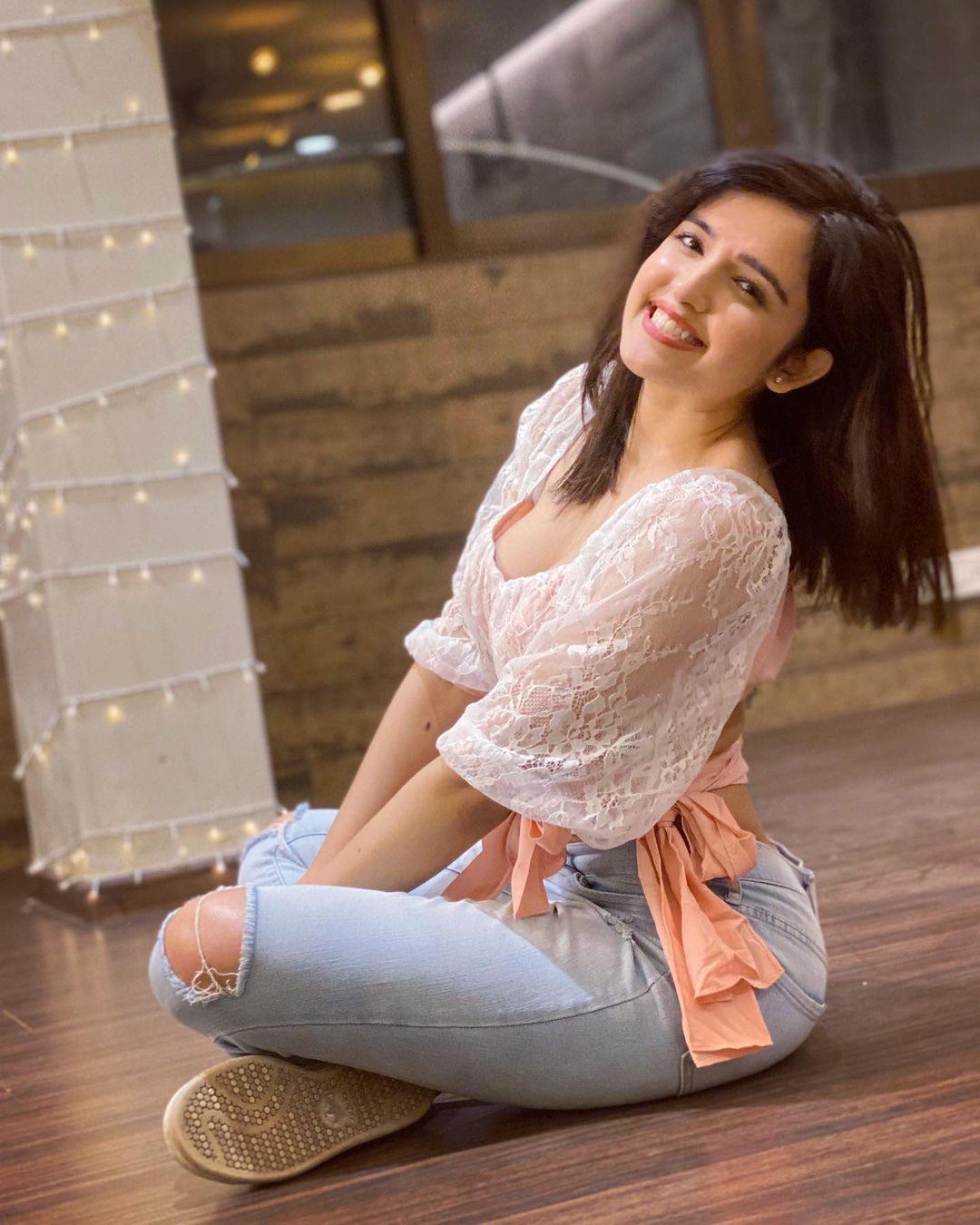 30 Hottest Photos Of Shirley Setia Sexy Shirley Setia Just For Movie Freaks