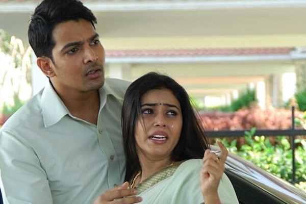 Avunu 2012 Best Telugu Horror Movies on OTT