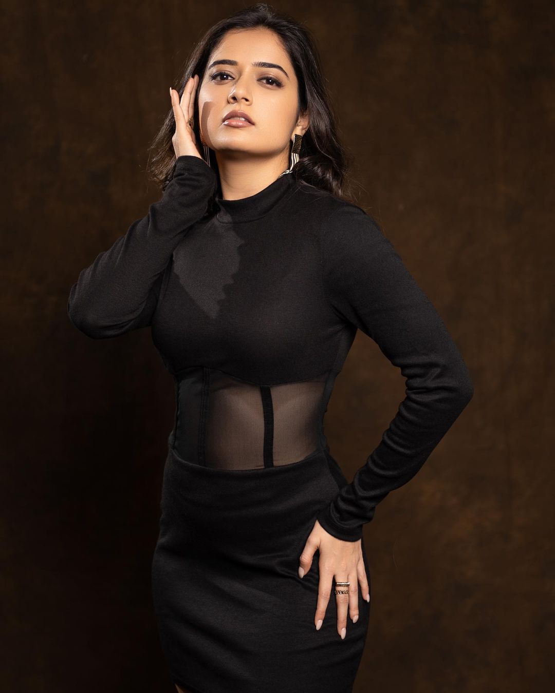Ashika Ranganath Hot Sexy Pics
