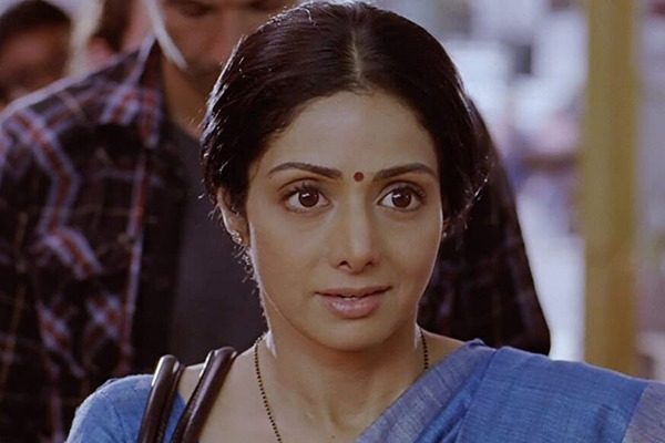 English Vinglish Best Hindi Movies on Amazon Prime Video to Watch With Family