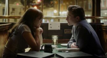 Step Back, Doors Closing Review: A Heartfelt Gem!