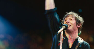 Springsteen Deliver Me From Nowhere Review 2025