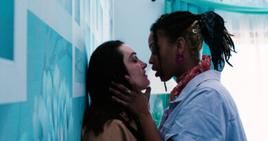 Finger Laced Crown 2025 Review